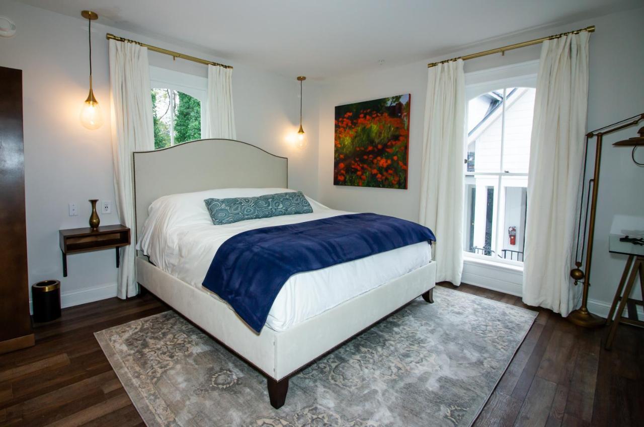 The Colonial Inn Hillsborough Esterno foto