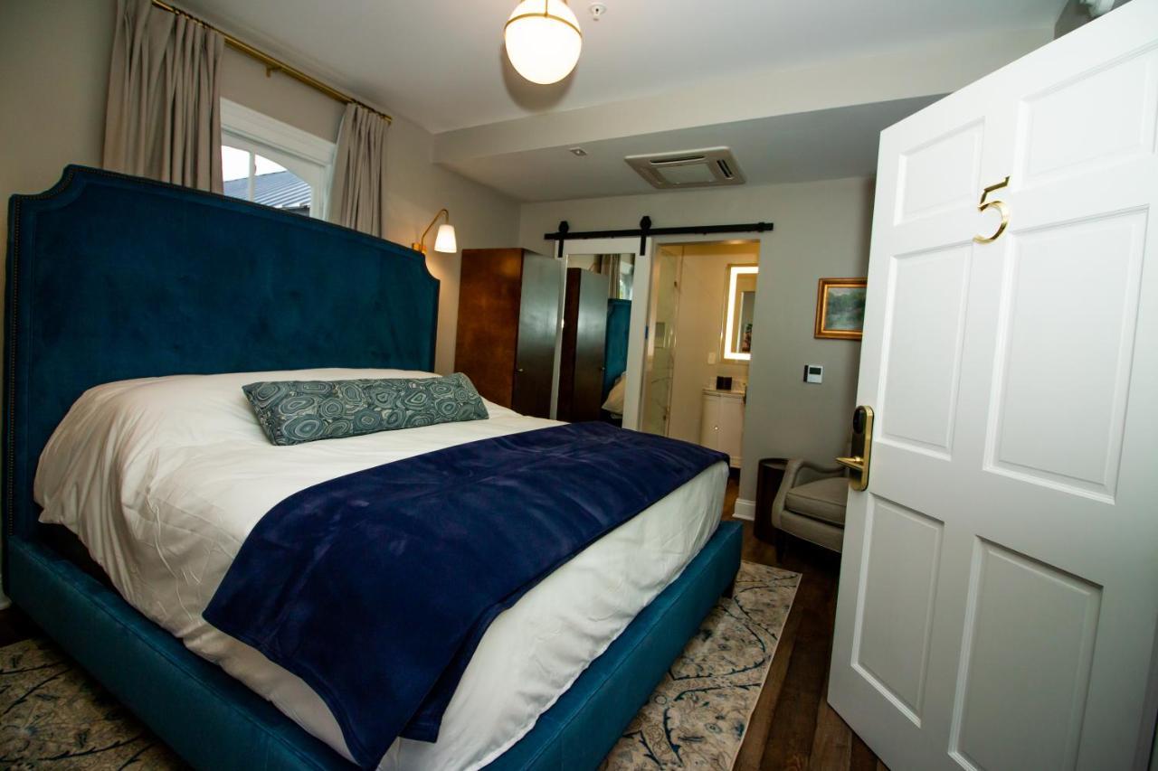 The Colonial Inn Hillsborough Esterno foto